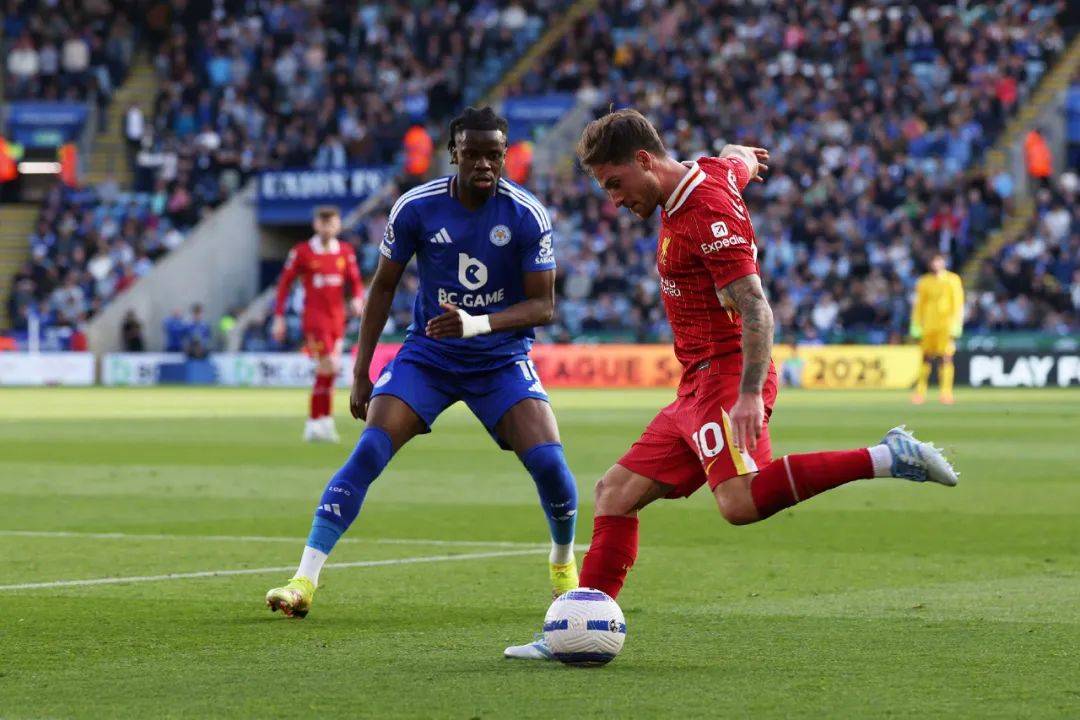 开云体育-利物浦主场全取三分，继续保持英超领先优势