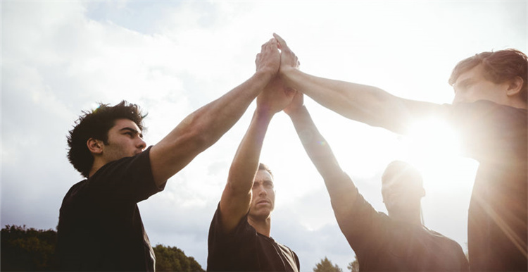 开云体育官方网站-包含小组赛程！欧洲赛场冠军团队浮出水面的词条