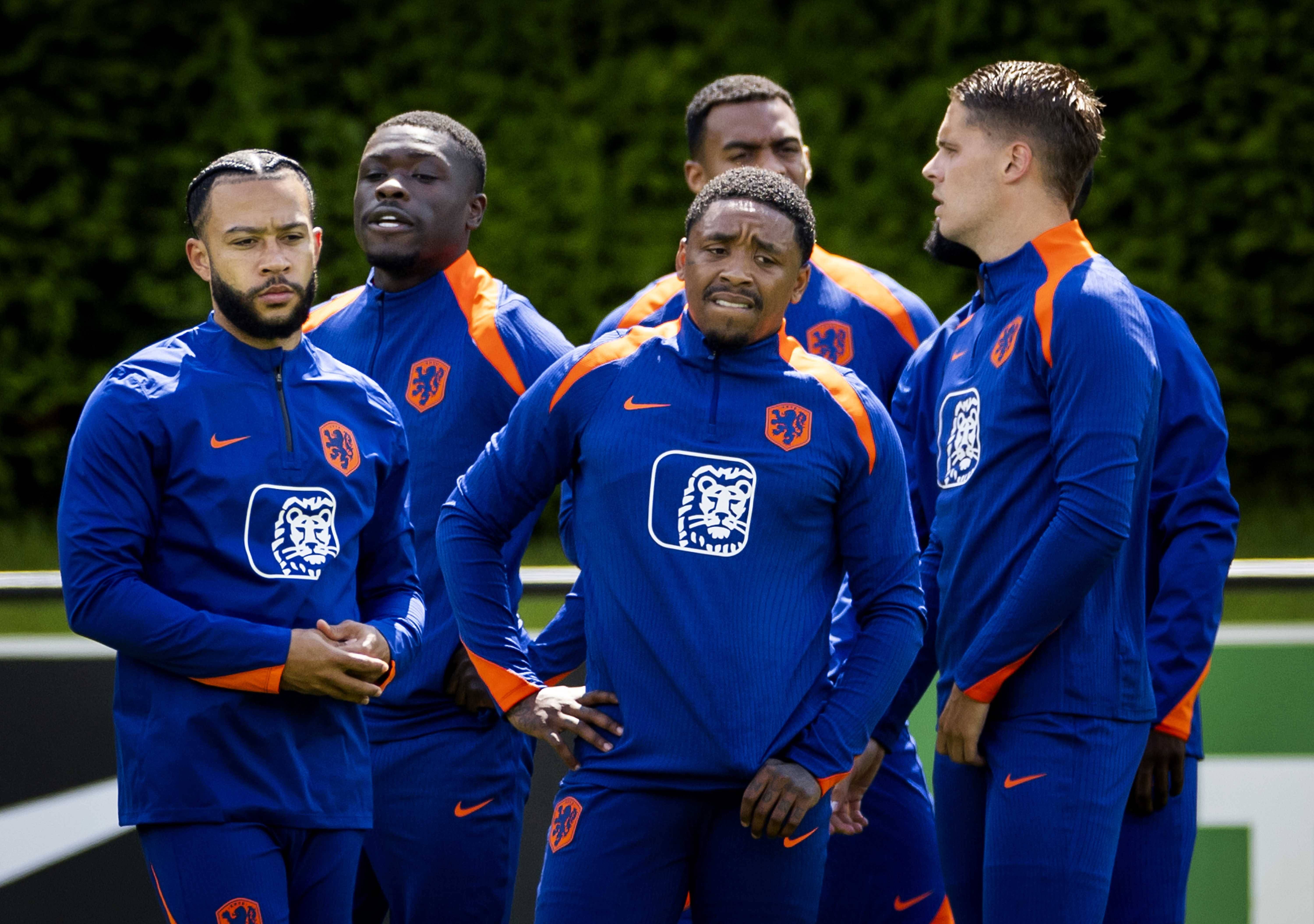 荷兰队在比赛中展现出色团队合作 荷兰队在比赛中展现出色团队合作