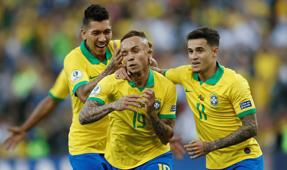 巴西队惊险战胜对手,晋级半决赛 巴西队惊险战胜对手,晋级半决赛