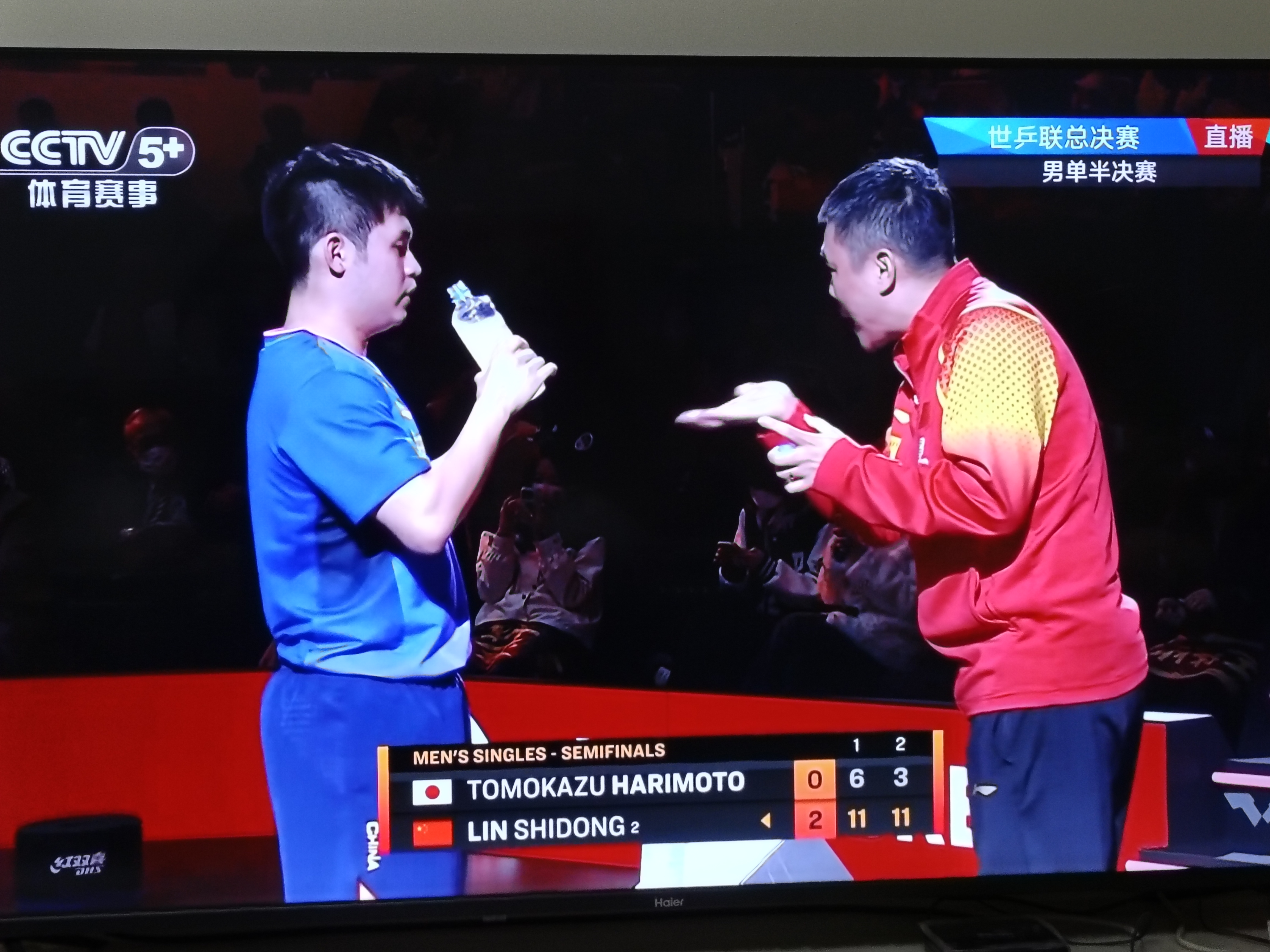 日本乒乓球队血洗英国乒乓球队,许昕关键制胜的简单介绍 日本乒乓球队血洗英国乒乓球队,许昕关键制胜的简单介绍