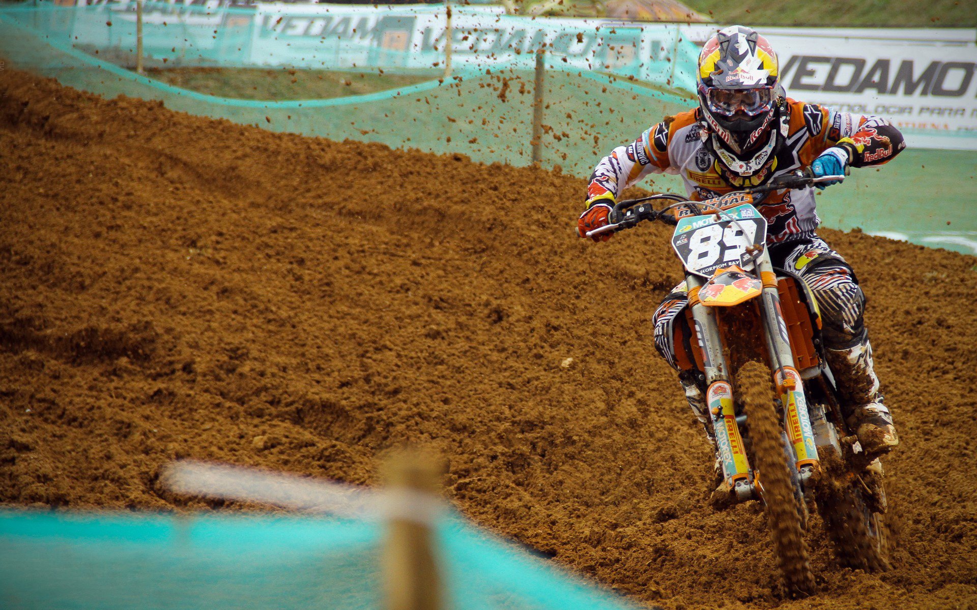 基辅没有苏亚雷斯,但每个进球都是他的影子