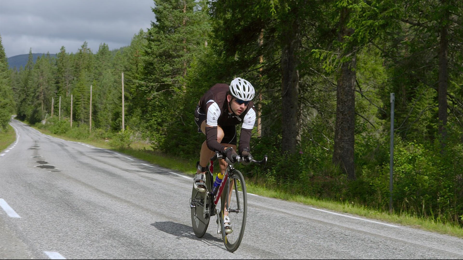 横扫风暴！西亚卡姆三双凿穿芝加哥，篮网晋级的绝对密码